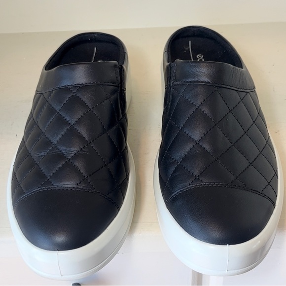ECCO Women’s Soft 9 Quilted Leather Clog Sneakers Size EU 41 - Picture 4 of 12